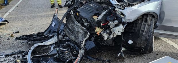 Schwerer Verkehrsunfall auf der B13