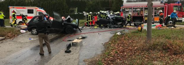 Schwerer Verkehrsunfall zwischen Ansbach und Alberndorf