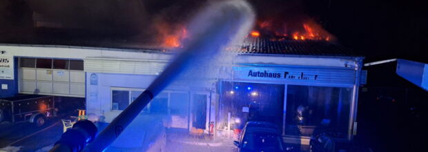 Brand eines Industriegebäudes in der Würzburger Landstraße