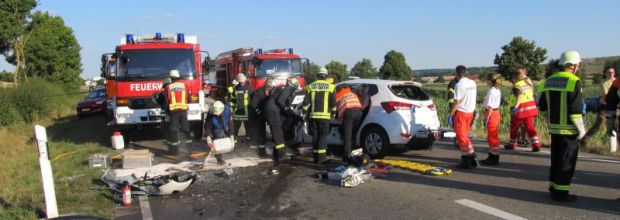 Schwerer Verkehrsunfall auf der Bundesstraße 13